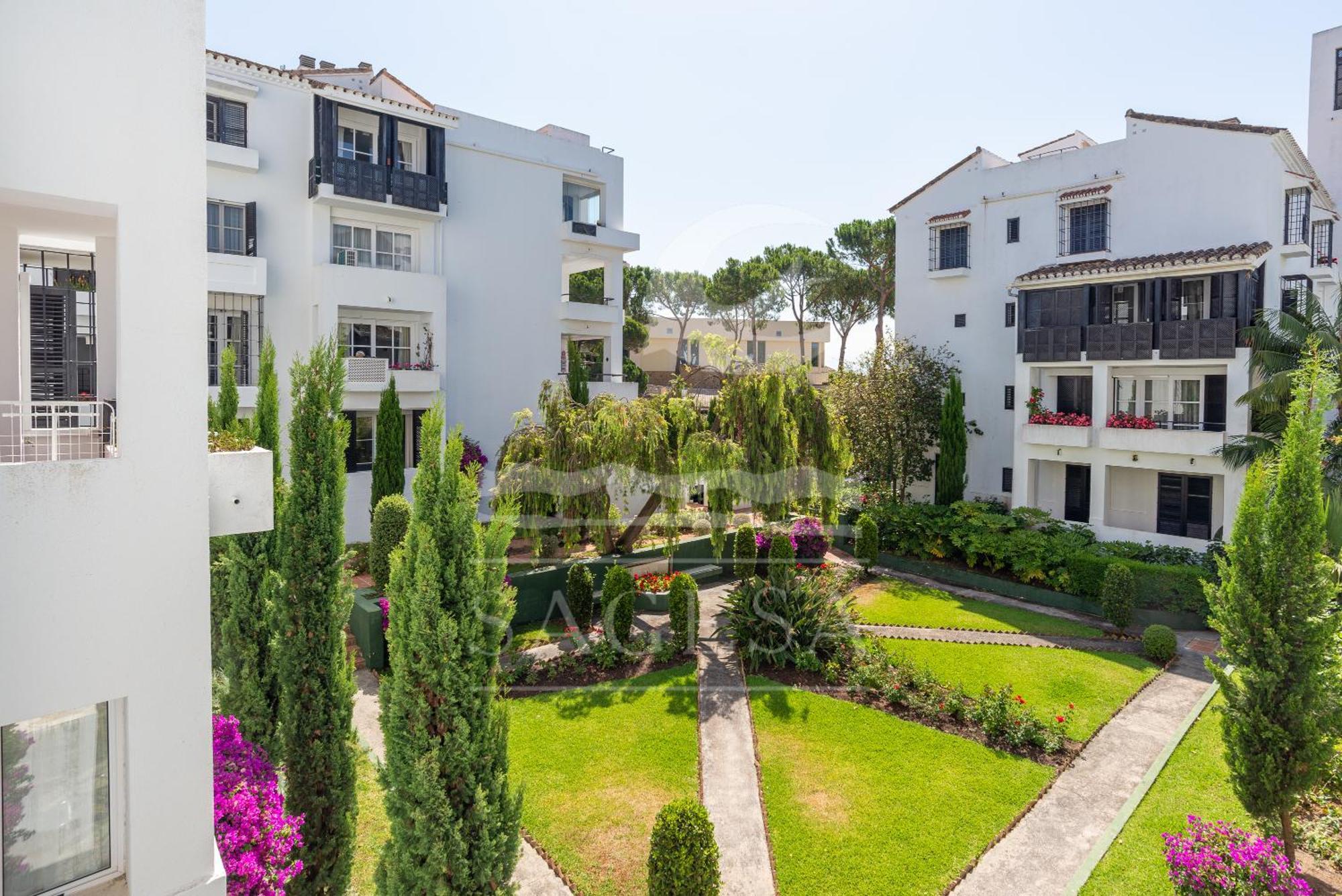 Jardines De Las Golondrinas Marbella Exterior foto